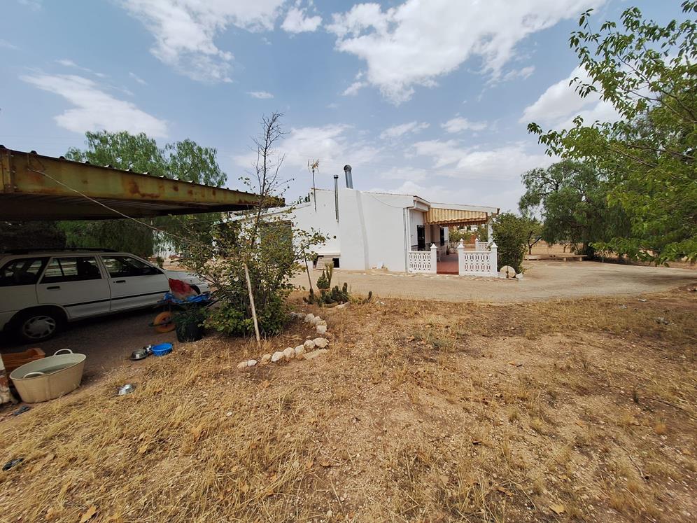 Chalet en La Fuente del Pino, Jumilla